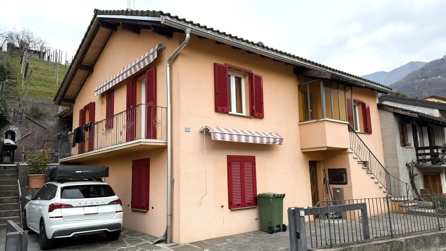 Casa bifamiliare in vendita - 6512 Giubiasco