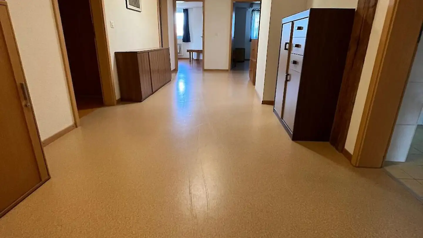 Negozio in affitto - Au Village 11, 1483 Frasses - Foto 4