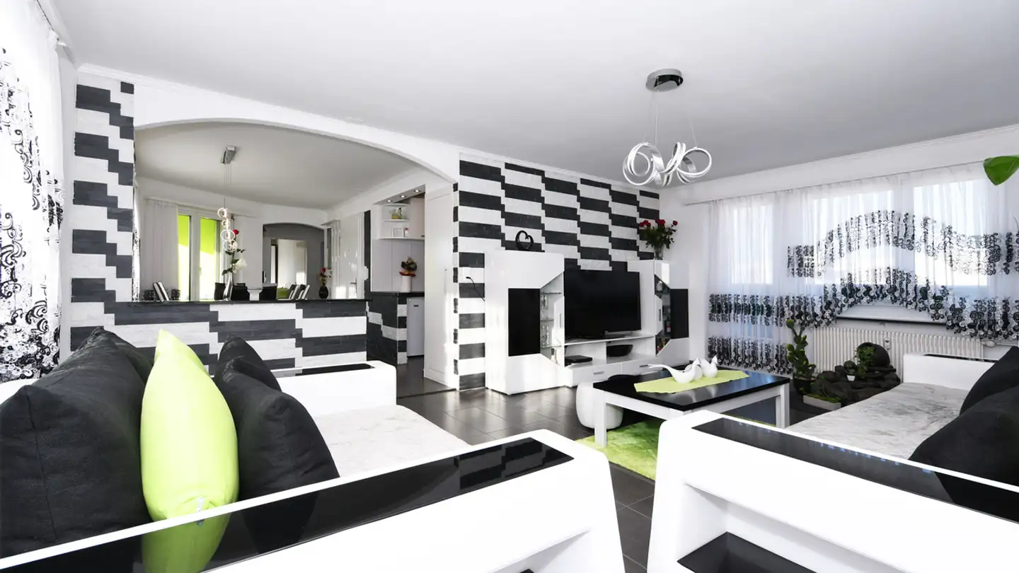 Attic flat for sale - Rheinstrasse, 4133 Pratteln