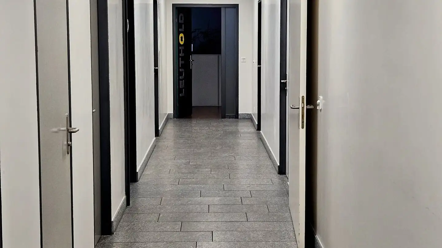 Office space for rent - Wehntalerstrasse 639, 8046 Zürich - Photo 4