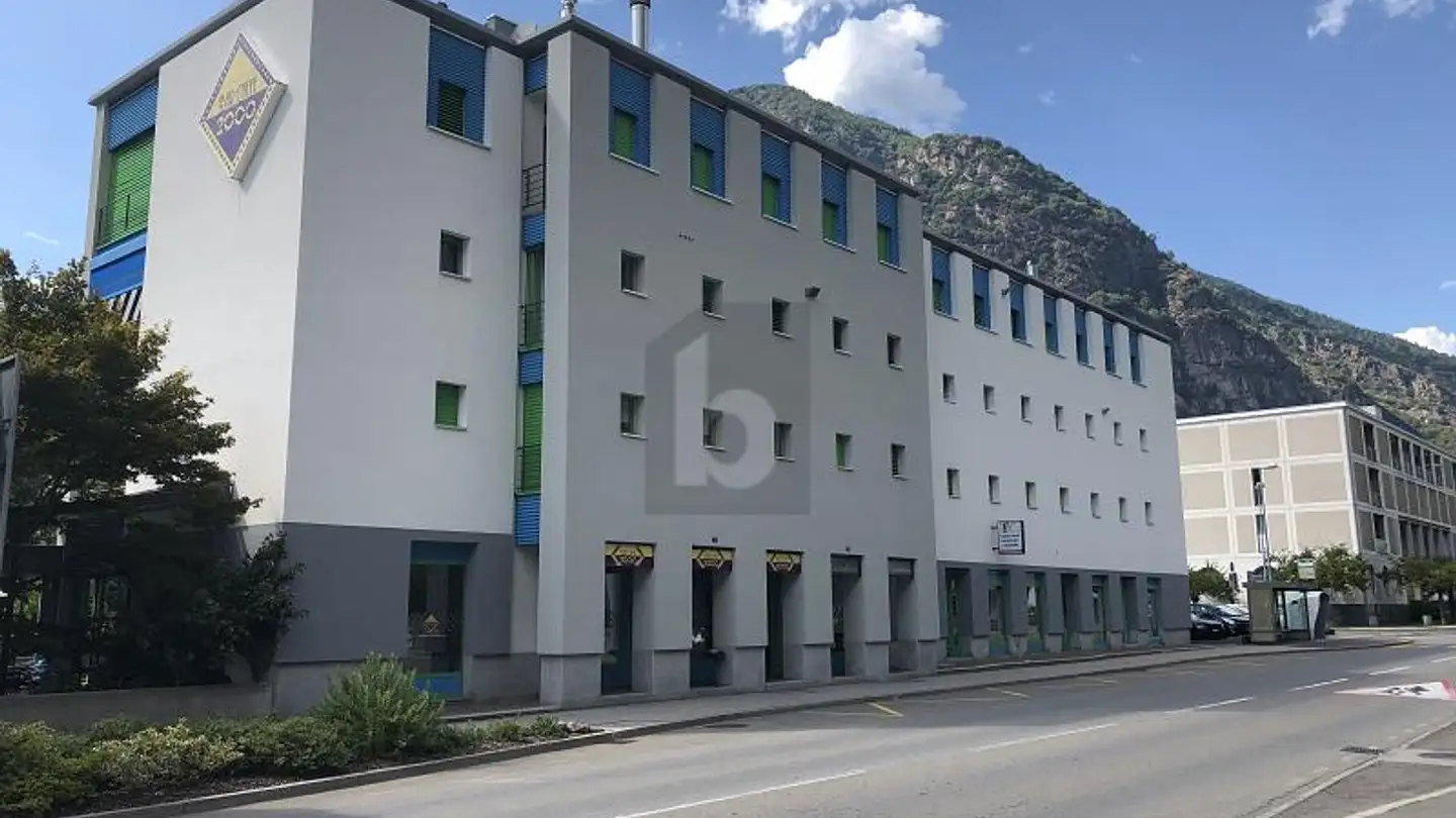 Shop for rent - 6710 Biasca