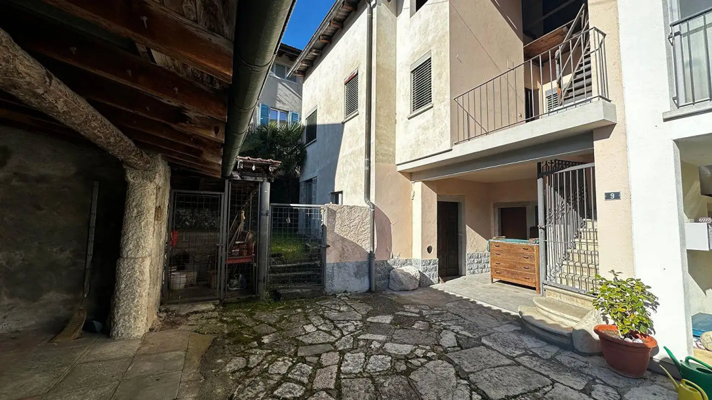 Einfamilienhaus kaufen - 6864 Arzo