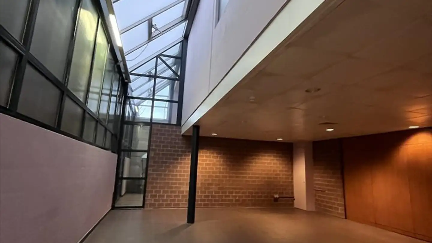 Atelier à louer - Chemin Des Roses 90, 1844 Villeneuve VD