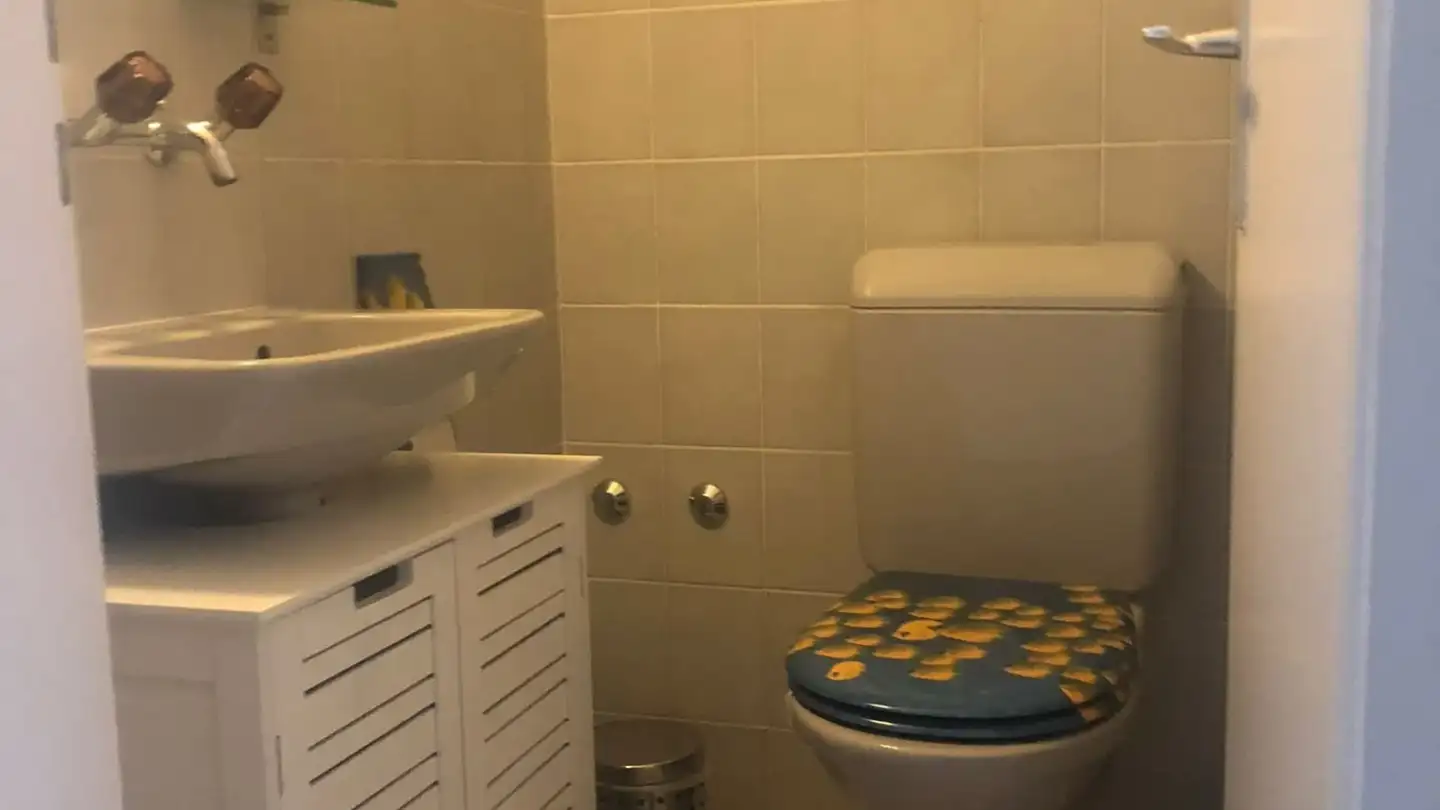 Single room for rent - Rue Des Parcs, 2000 Neuchâtel - Photo 4