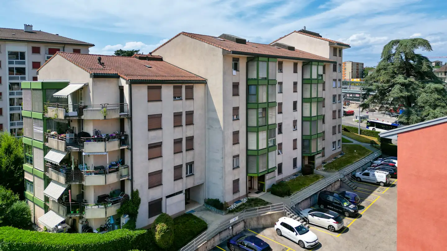 Outdoor parking space for rent - Place De La Gare, 1020 Renens VD