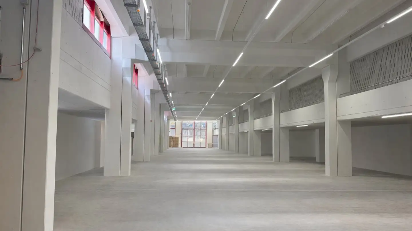 Industrial property for rent - Ebikonerstrasse 75, 6043 Adligenswil - Photo 2