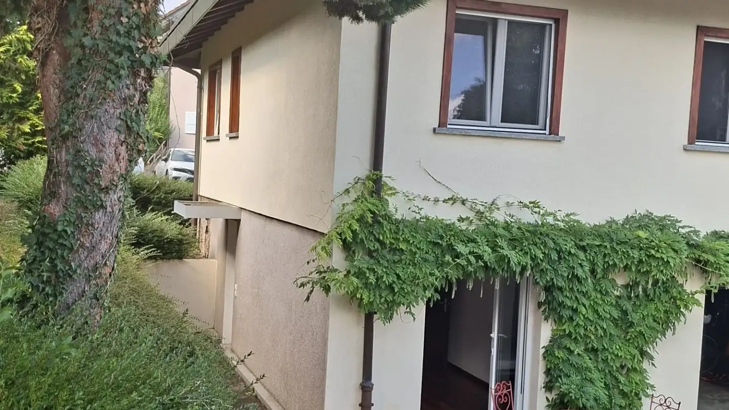 Appartement à louer - 1124 Gollion