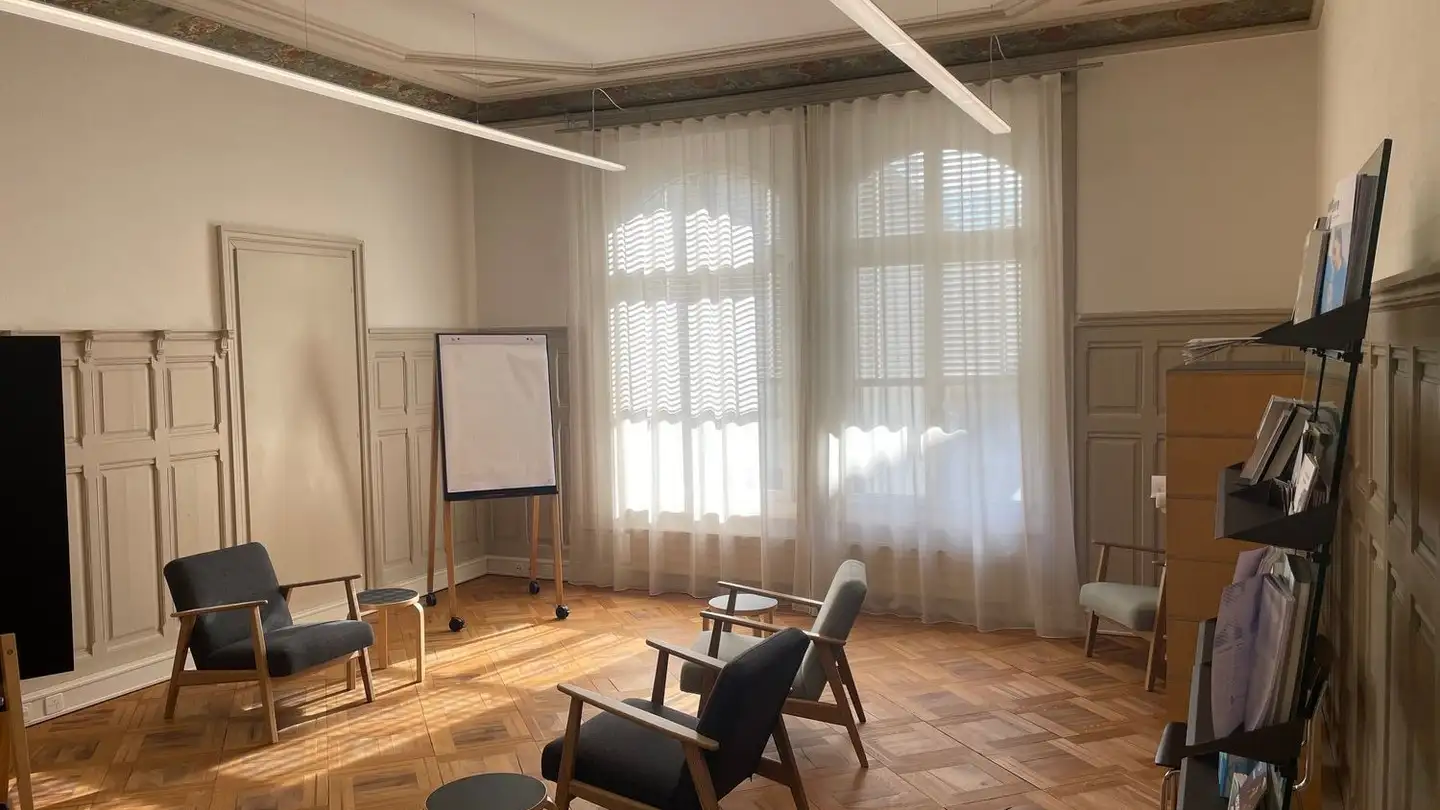 Bureau à louer - Dorfstrasse 5, 3550 Langnau im Emmental
