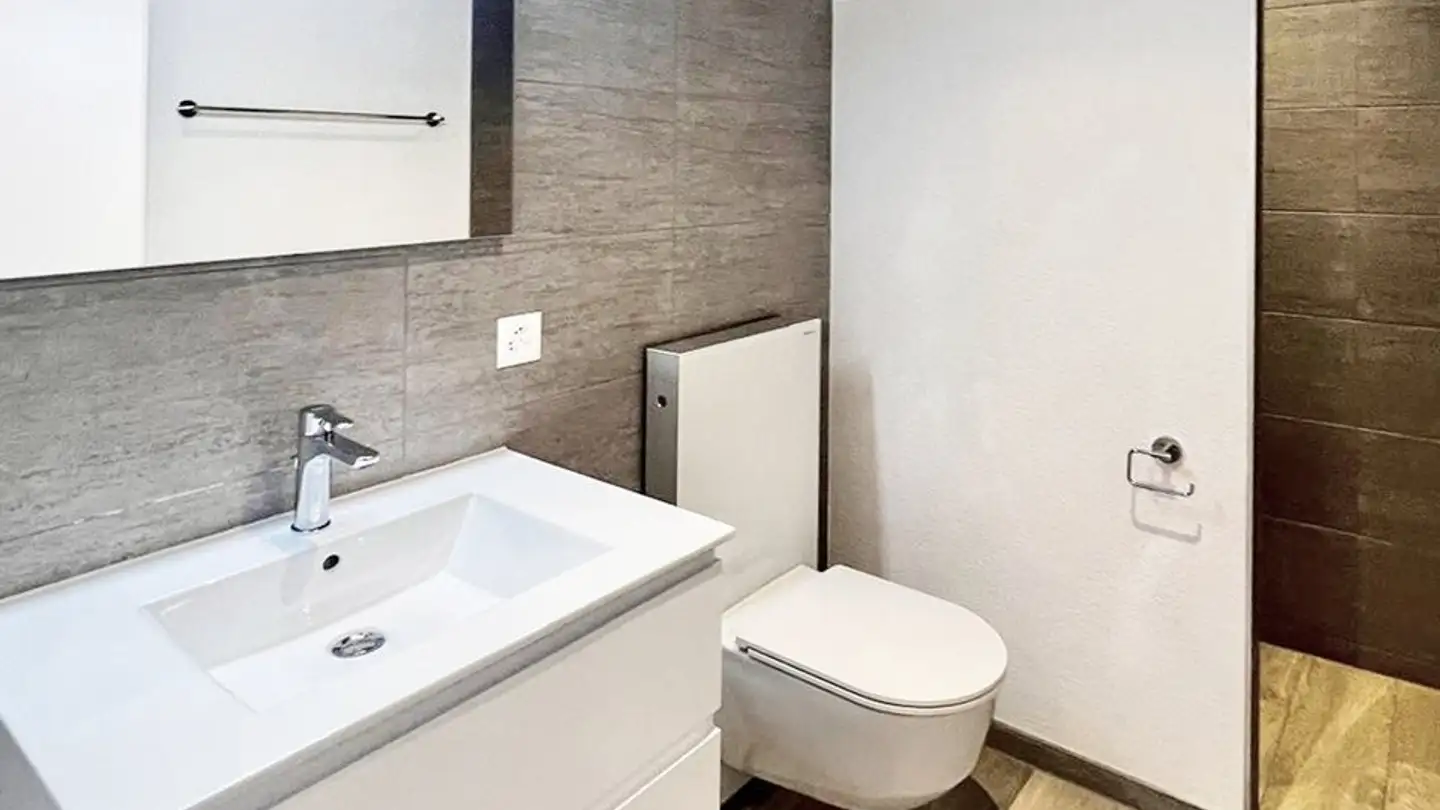 Appartement à louer - Chemin Du Toulin 5a, 1907 Saxon - Photo 2