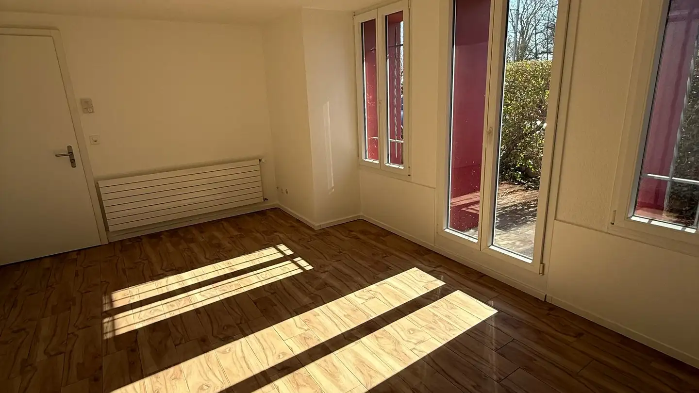 Appartement à louer - Quai Max-Petitpierre 44, 2000 Neuchâtel - Photo 2