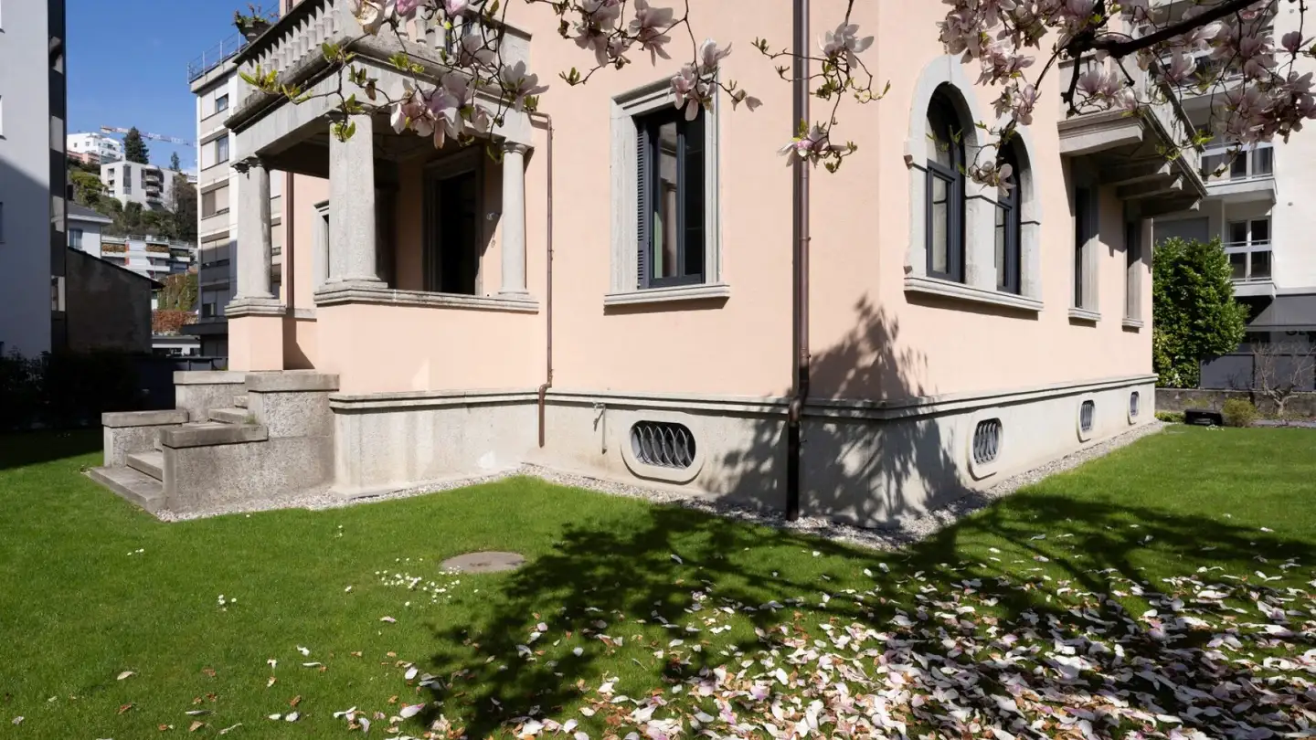 Apartment for rent - Viale Stefano Franscini, 6900 Lugano - Photo 2