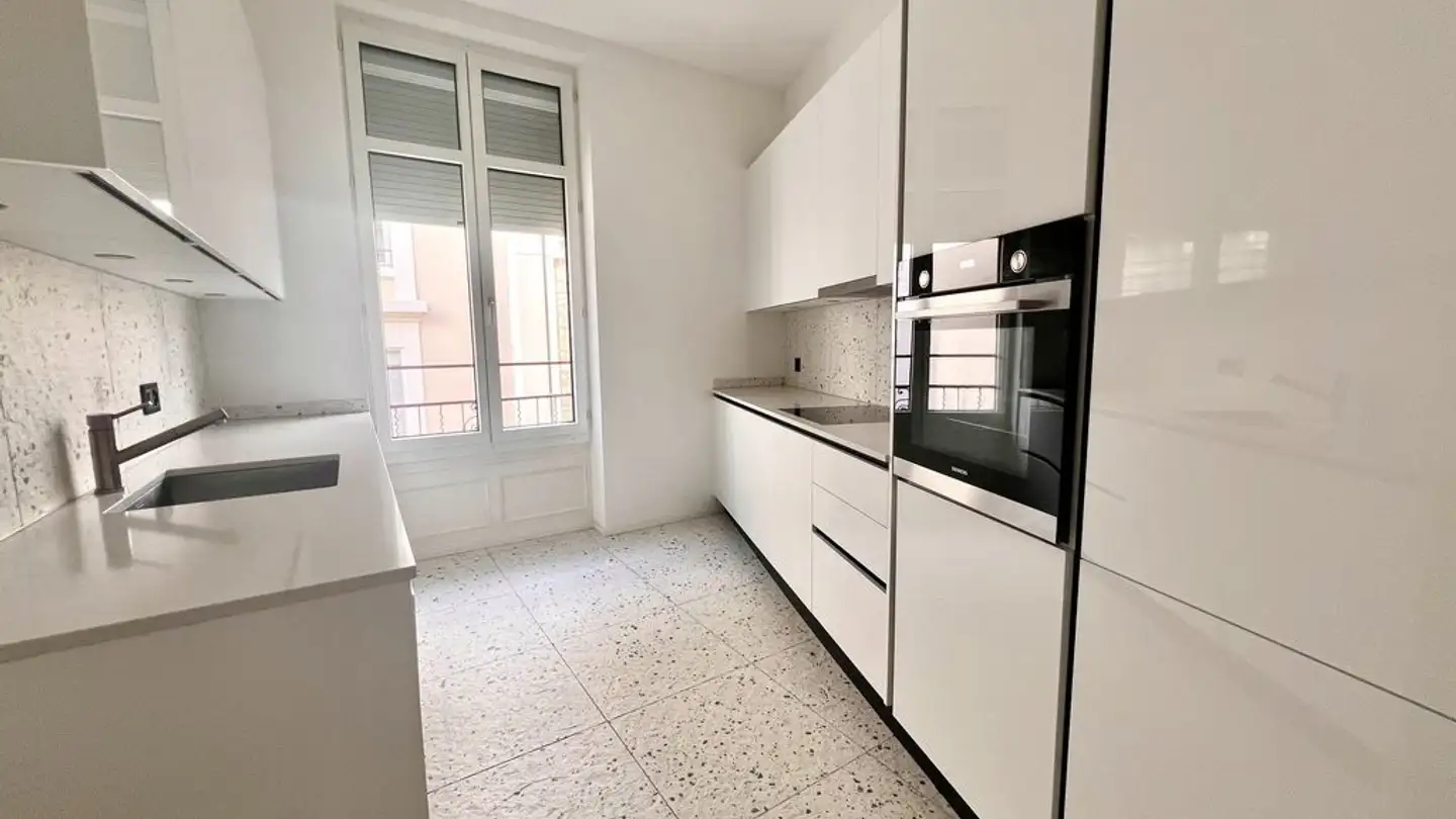 Apartment for rent - Rue Jean-Jacques-Cart 8, 1006 Lausanne - Photo 2