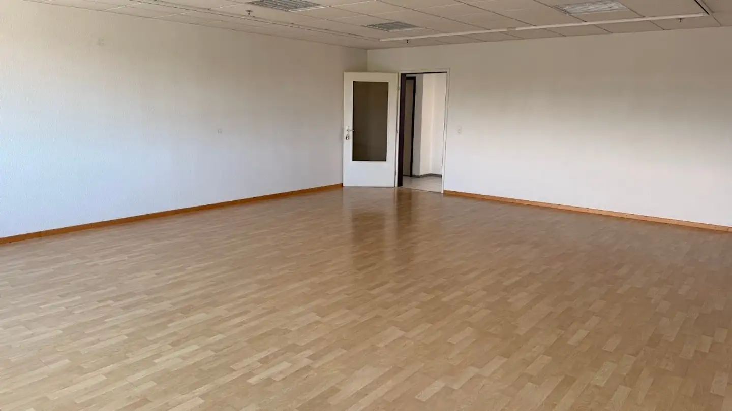 Spazio ufficio in affitto - Rue Des Artisans 6, 1026 Echandens - Photo 4