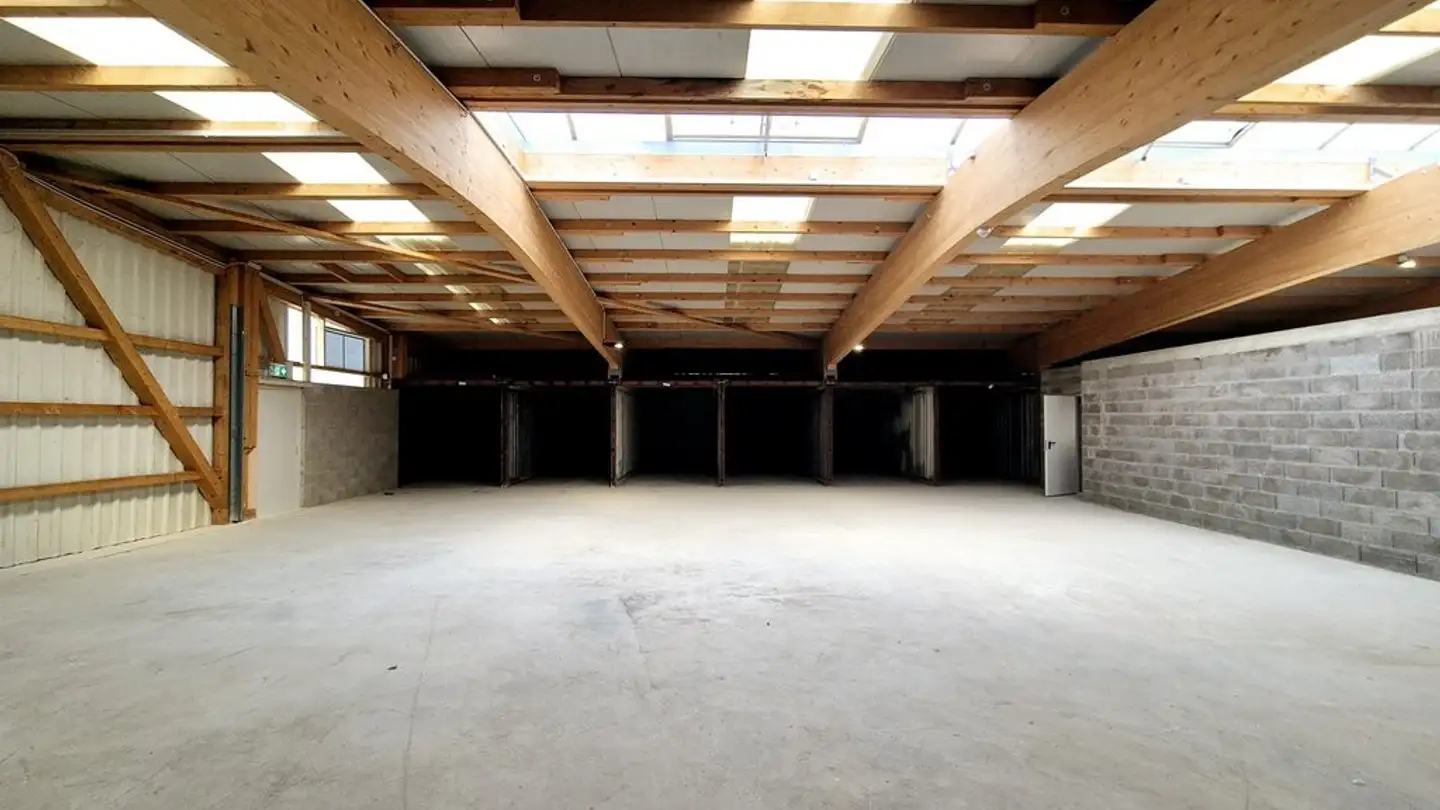 Commercial à louer - Route du Villars d'Avry 6, 1645 Le Bry