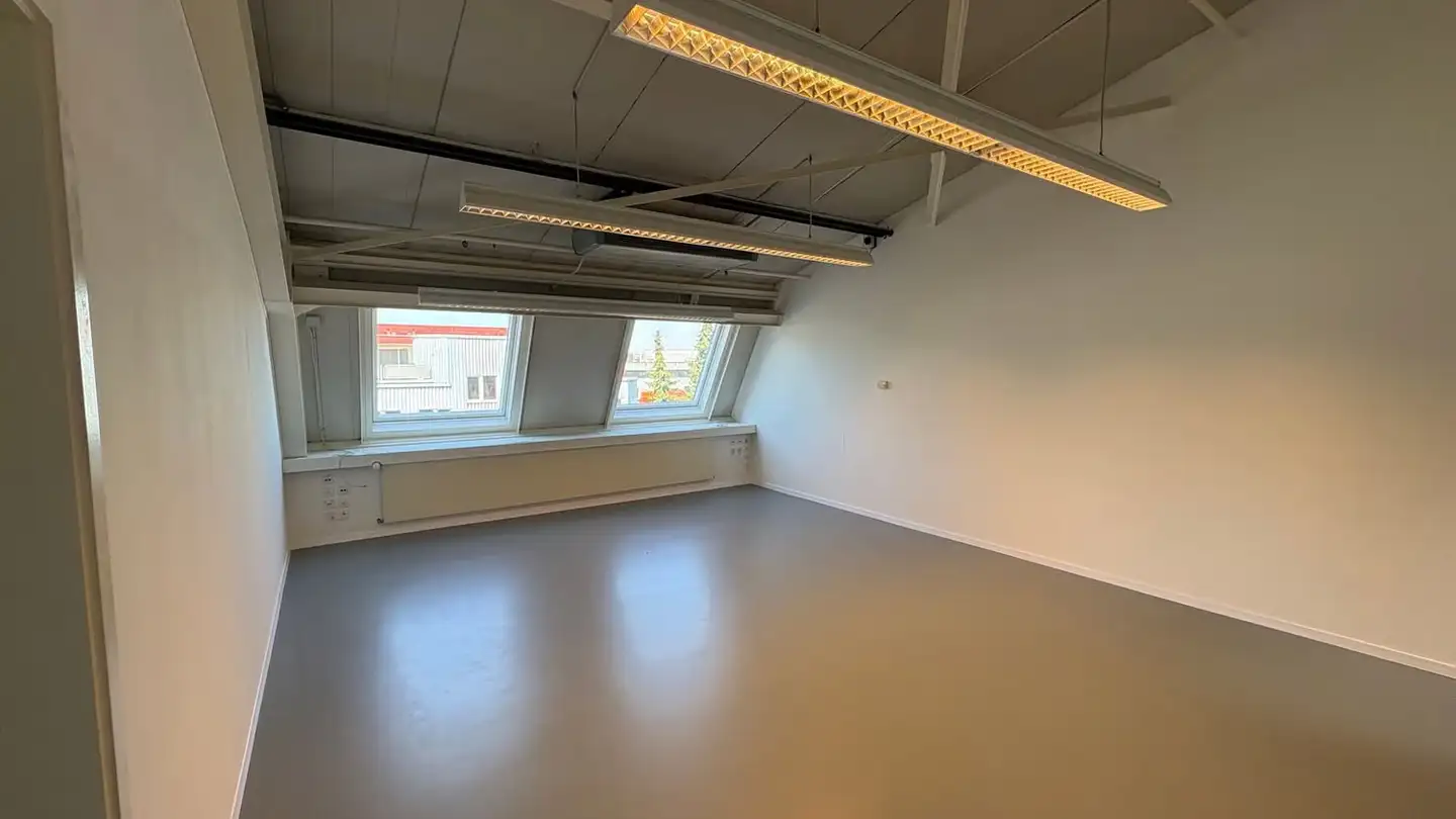 Spazio ufficio in affitto - Leuholz 14, 8855 Wangen SZ - Foto 4