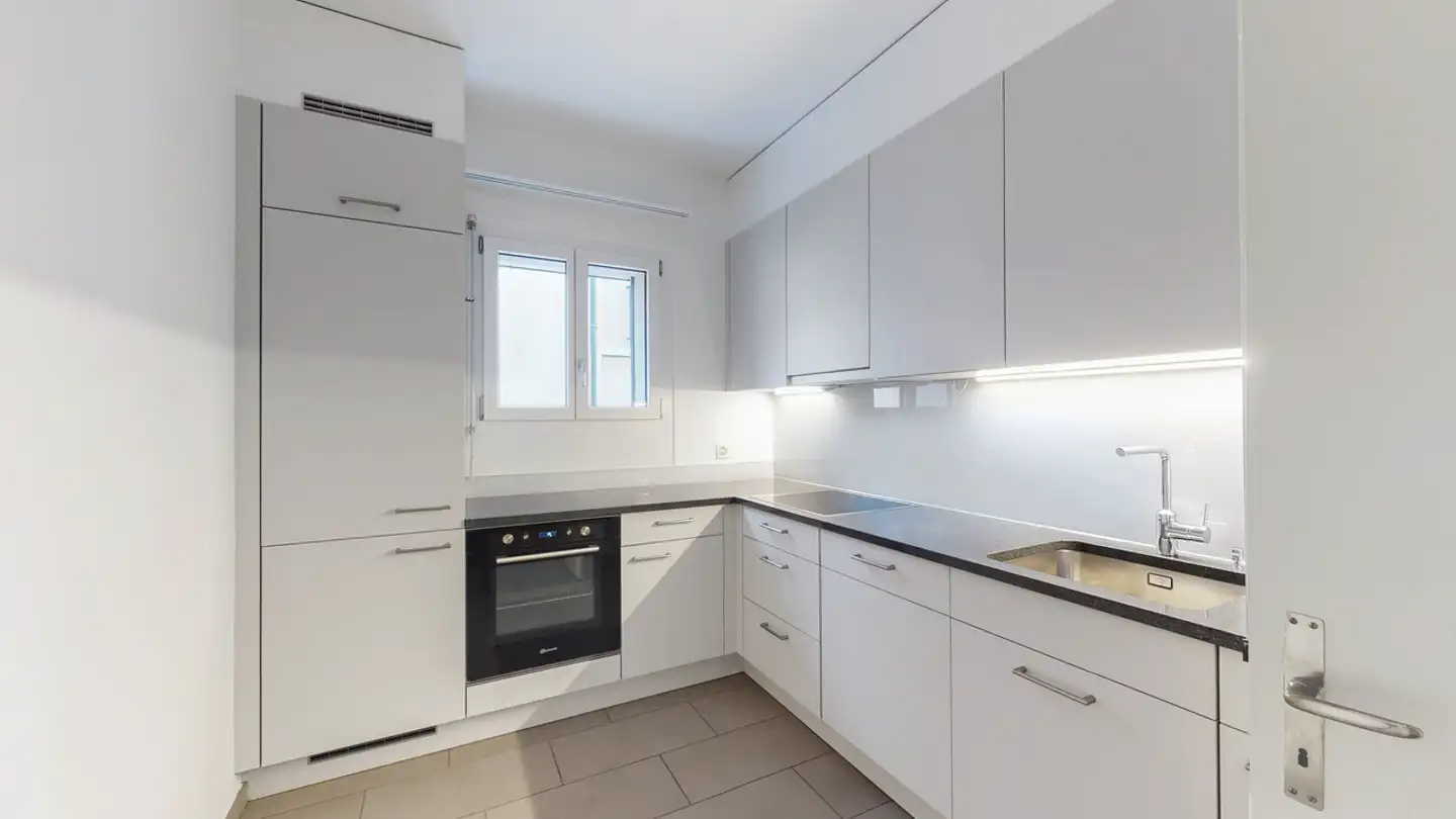 Wohnung mieten - Via Antonio Arcioni 5, 6500 Bellinzona - Foto 2