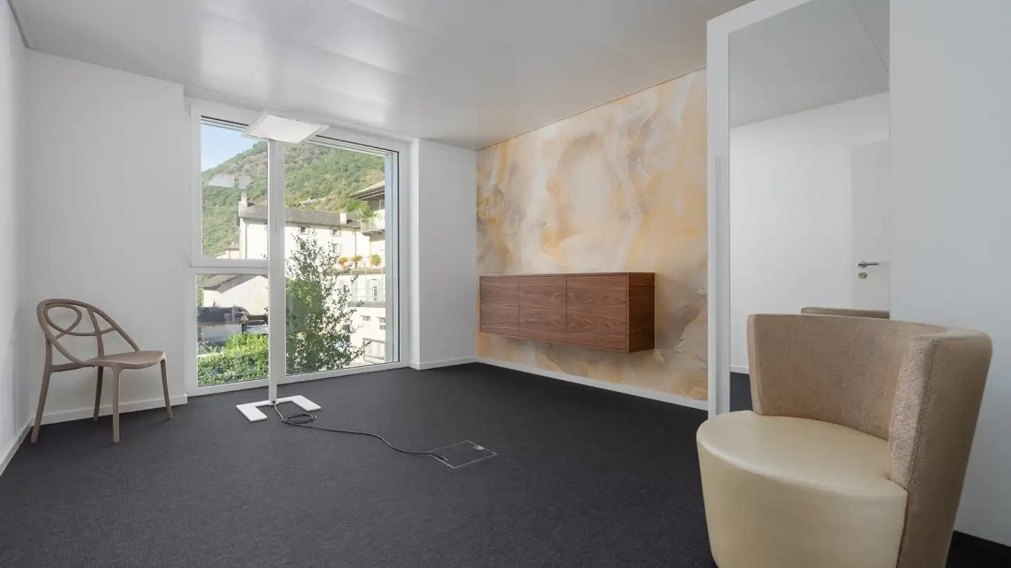 Edificio ad uso misto in affitto - Via Cantonale 109, 6537 Grono - Photo 4