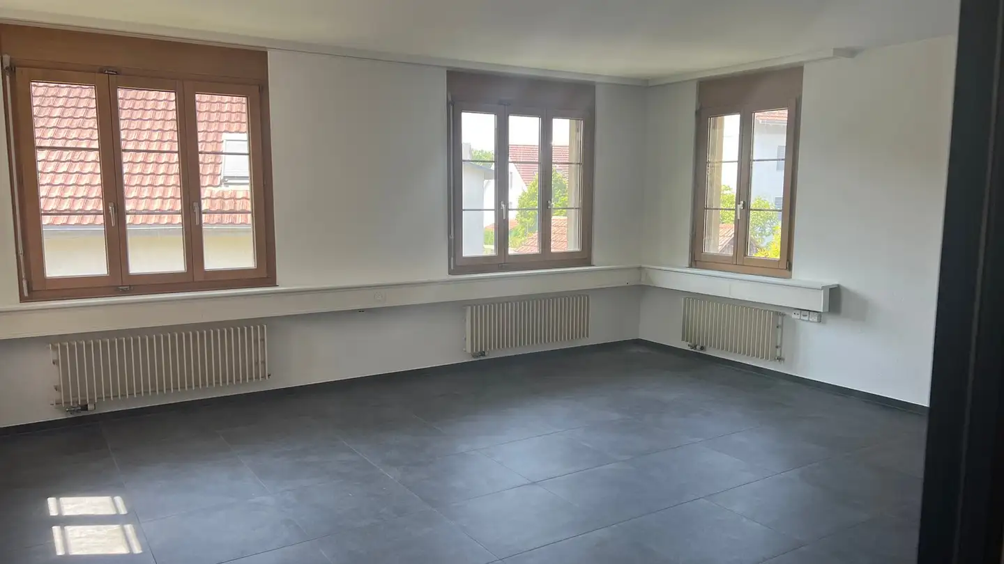 Commerciale in affitto - Bahnhofstrasse 18, 8197 Rafz - Photo 3