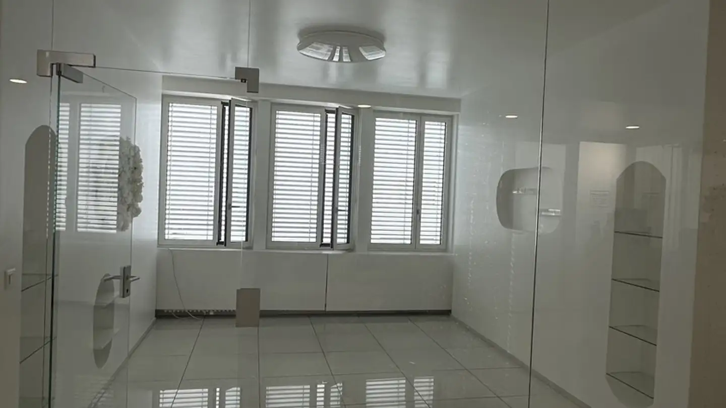 Commercial for rent - Löwenstrasse, 8001 Zürich