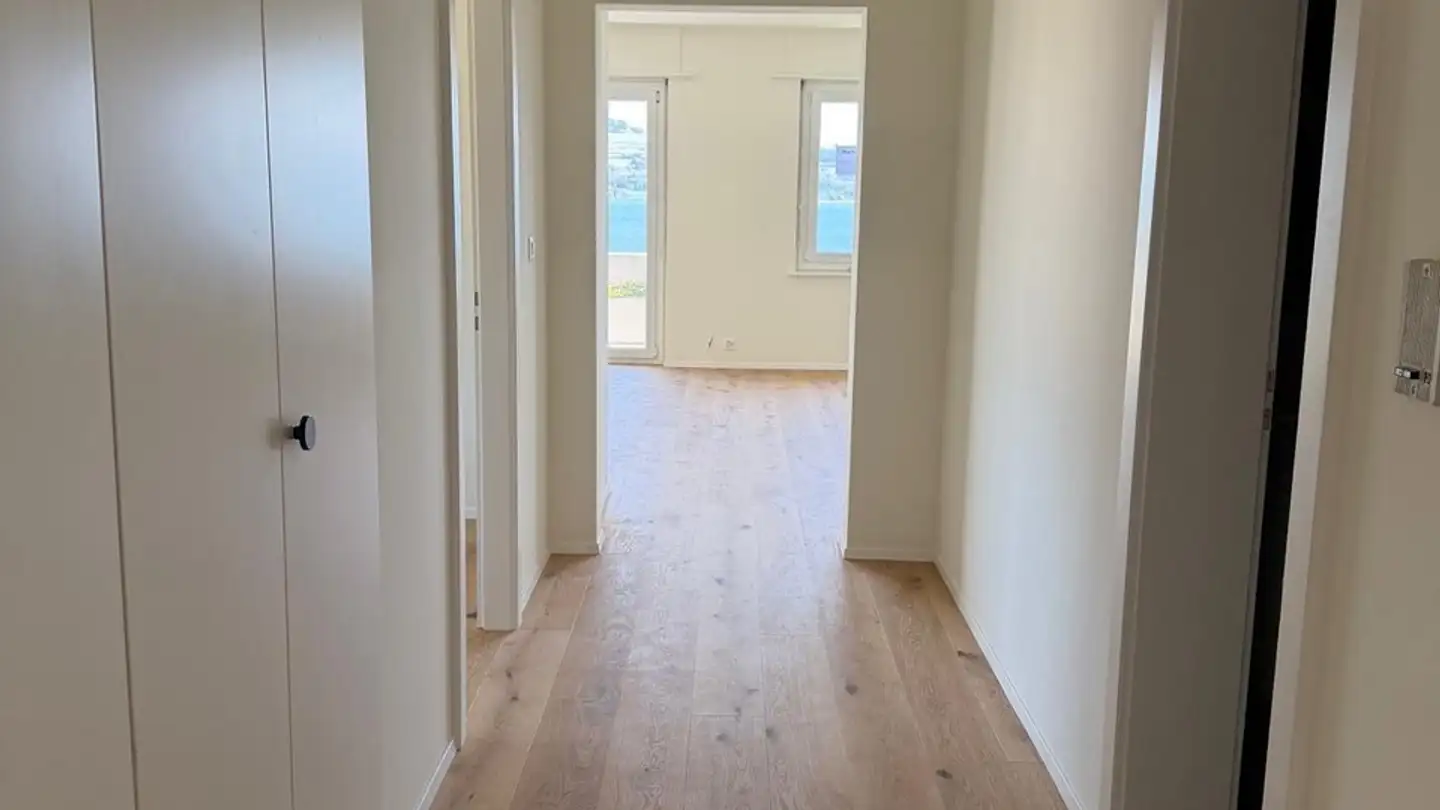 Dachgeschosswohnung mieten - Rue Du Jura 12, 1422 Grandson - Foto 2