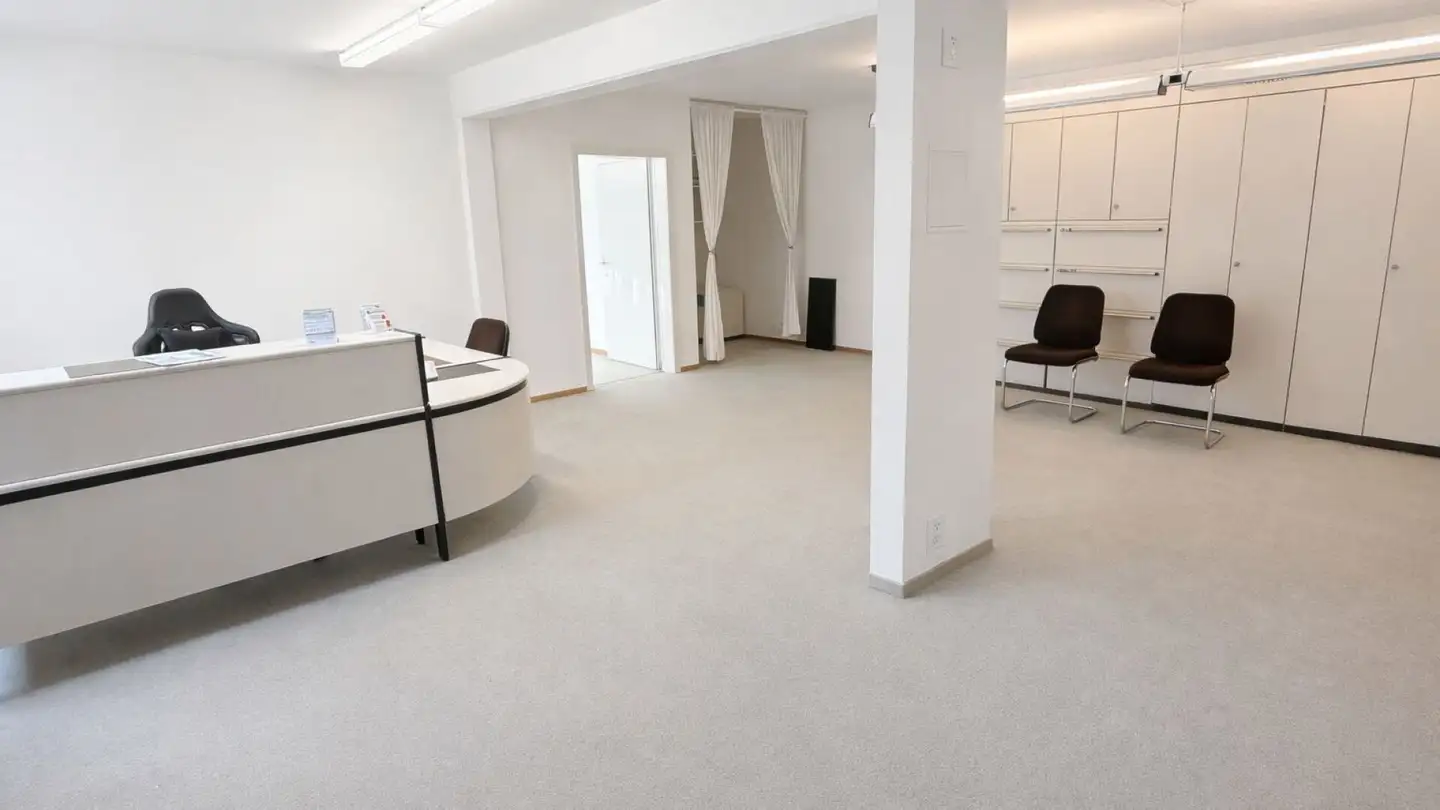 Office space for sale - Schwarzseestrasse, 1712 Tafers - Photo 2