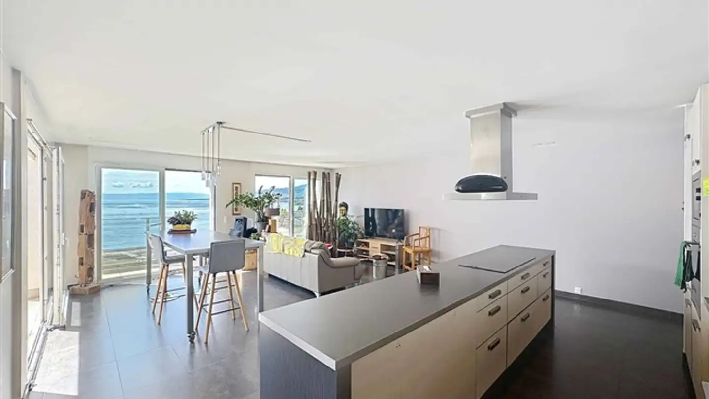 Penthouse for sale - 1820 Montreux