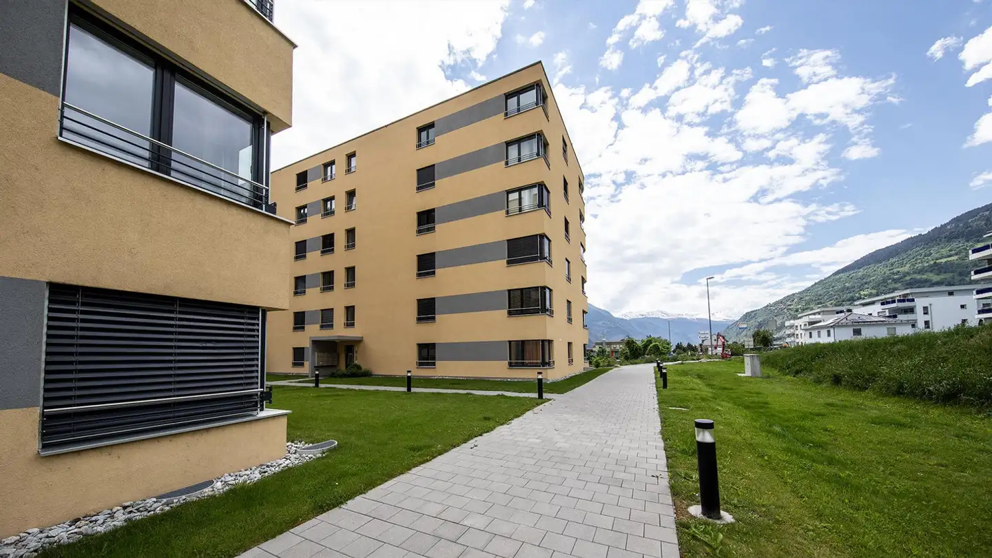 Apartment for rent - Furkastrasse 136, 3904 Naters - Photo 2