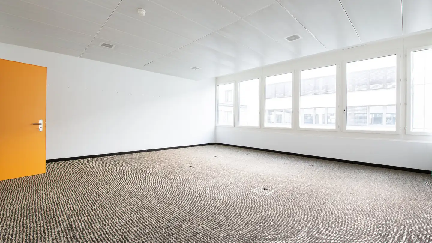 Spazio ufficio in affitto - Javastrasse 2, 8604 Volketswil - Photo 3