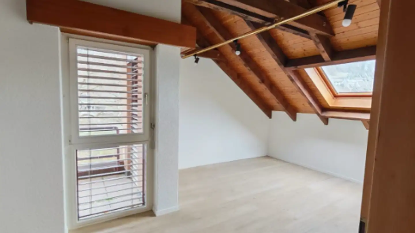 Attique à louer - Wintenbergweg 2, 4436 Oberdorf BL - Photo 2