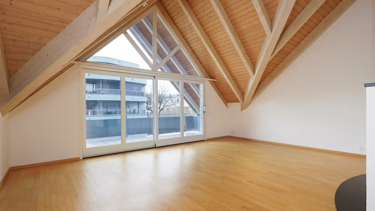 Attic flat for rent - Graham Bell-Strasse 12, 4153 Reinach BL - Photo 2