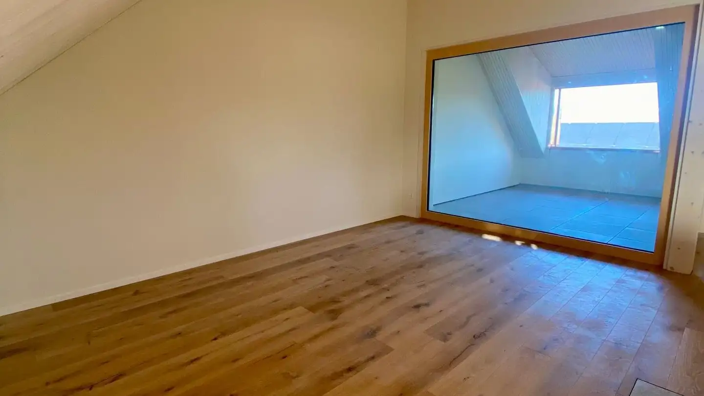 Attique à louer - Trüttlikonerstrasse, 8524 Buch b. Frauenfeld - Photo 3