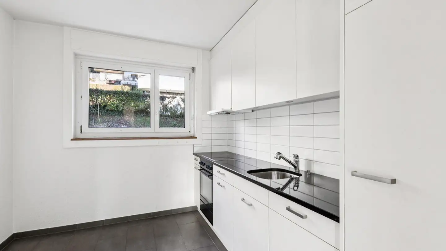 Appartement à louer - Rue Des Fahys 65, 2000 Neuchâtel - Photo 4