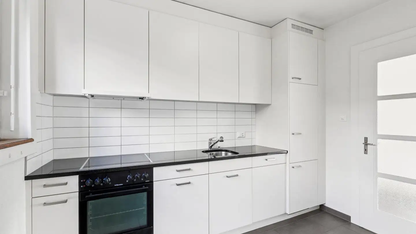 Appartement à louer - Rue Des Fahys 65, 2000 Neuchâtel - Photo 3