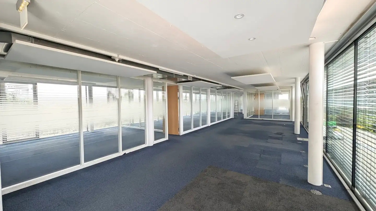 Office space for rent - Binzstrasse 1, 8122 Binz - Photo 2