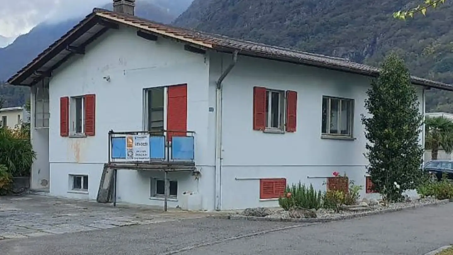 Single house for sale - 6528 Camorino