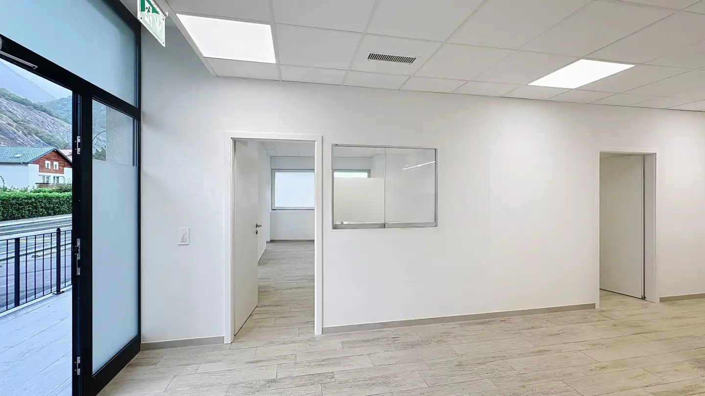 Commercial à vendre - 1957 Ardon - Photo 2