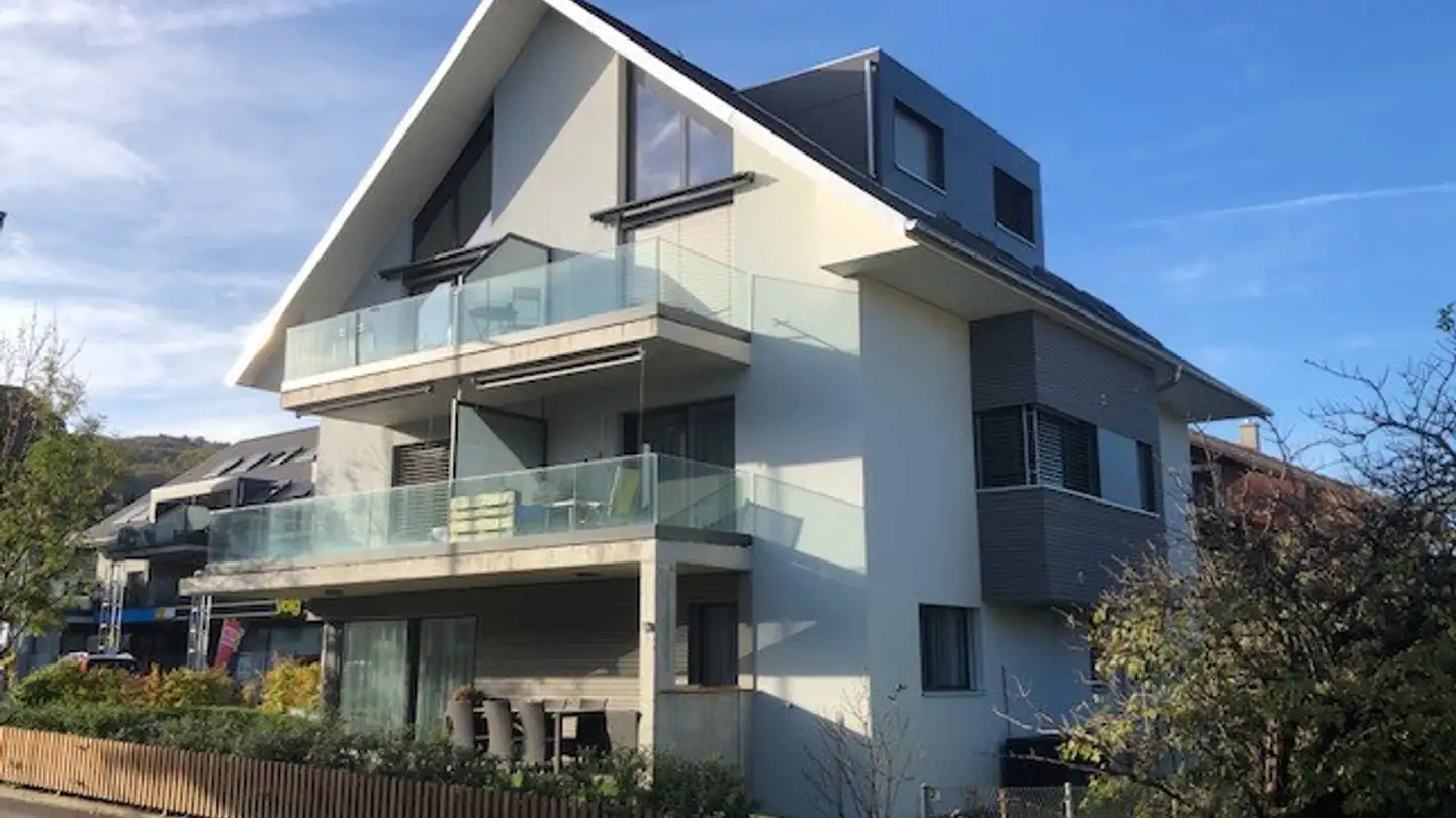 Dachgeschosswohnung mieten - Bahnhofstrasse 33, 3127 Mühlethurnen