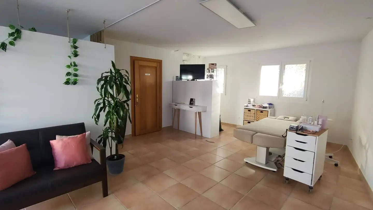 Commercial à louer - Zürichstrasse 20, 8134 Adliswil - Photo 4