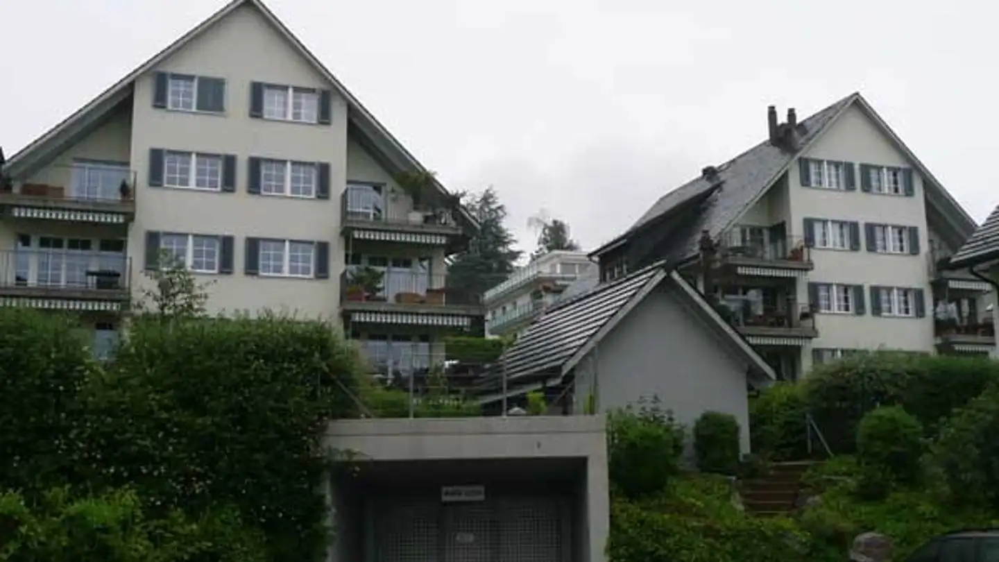 Parcheggio sotterraneo in affitto - Lerchenhalde, 8703 Erlenbach ZH