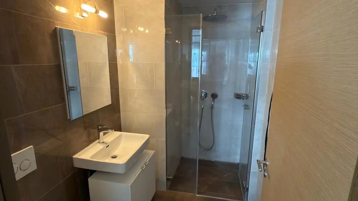 Furnished apartment for rent - Badenerstrasse 136, 8004 Zürich - Photo 3