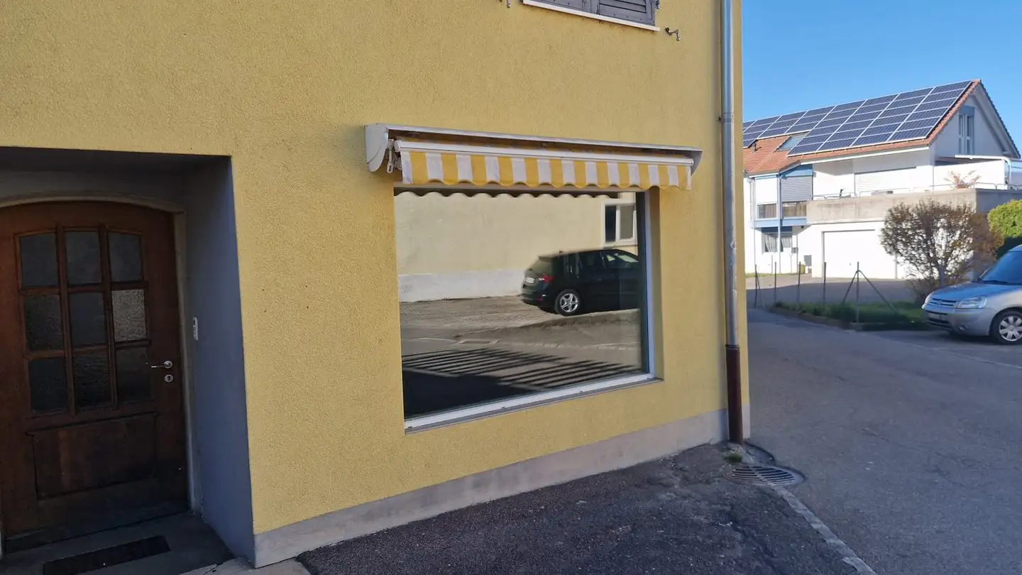 Magasin à louer - Rue Des Cloutiers 7, 2854 Bassecourt