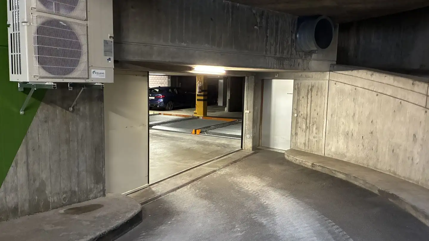 Parcheggio esterno in affitto - Monbijoustrasse 130, 3007 Bern