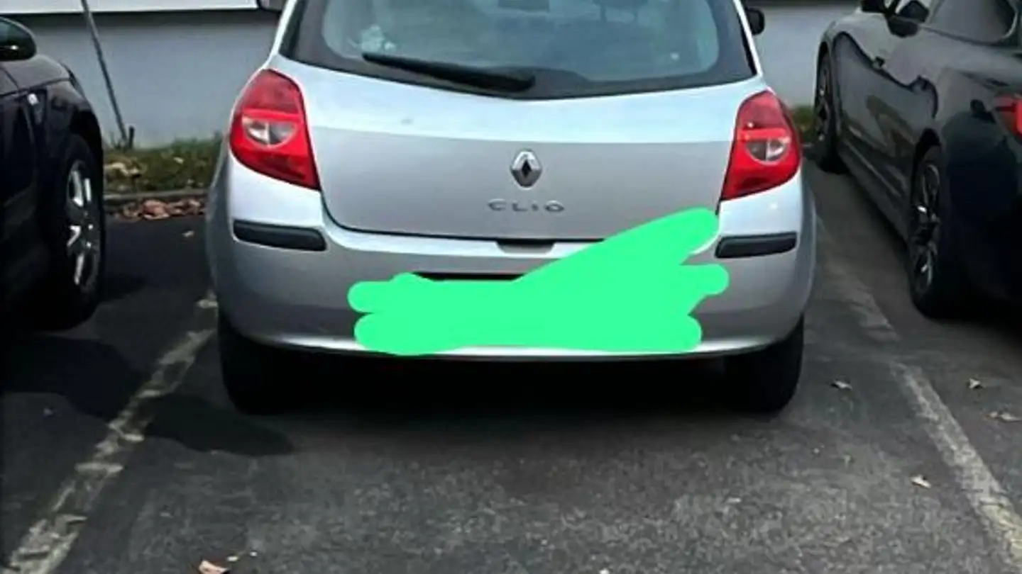 Parkplatz im Freien mieten - Im Heuried, 8055 Zürich