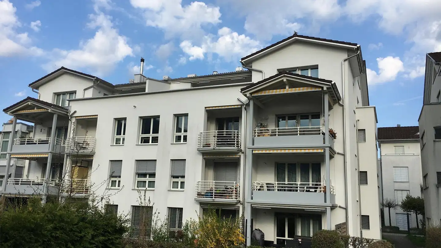 Place de parking souterraine à louer - Rubiswilstrasse, 6438 Ibach