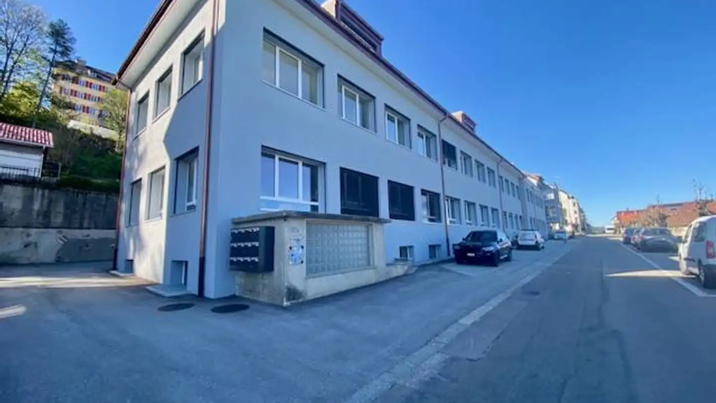 Mixed-use building for sale - Rue De La Promenade 32, 2316 Les Ponts-de-Martel - Photo 2