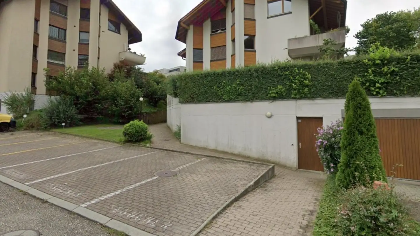 Parkplatz im Freien mieten - Stegacker 4, 6280 Hochdorf