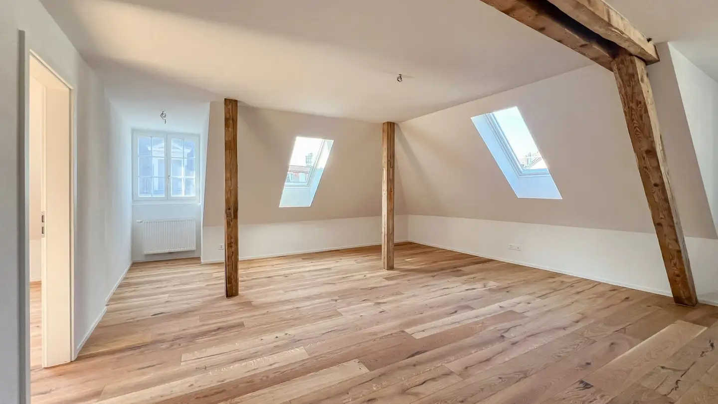 Attic flat for rent - Rue De Morat / Murtenstrasse 14, 2502 Biel/Bienne - Photo 2