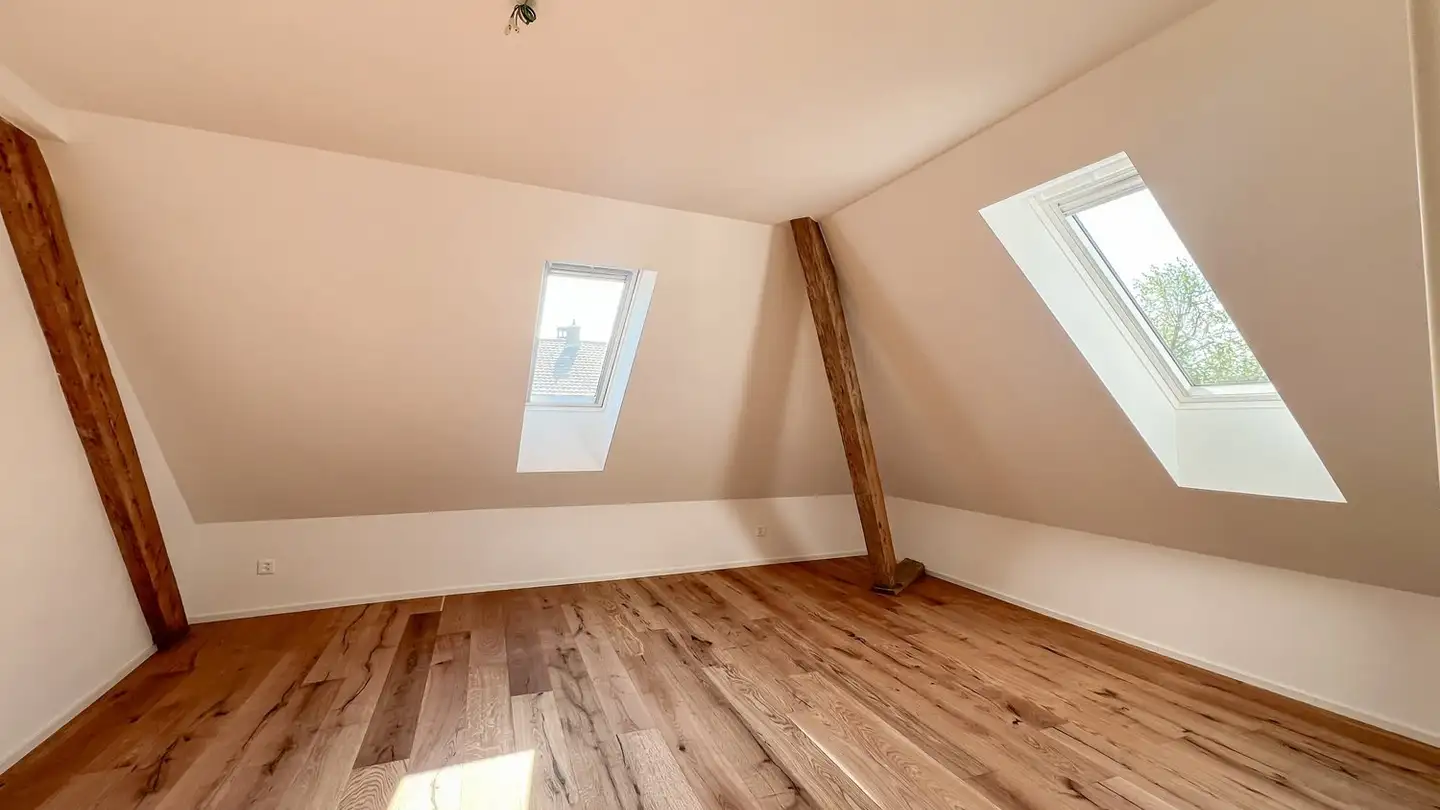 Attic flat for rent - Rue De Morat / Murtenstrasse 14, 2502 Biel/Bienne - Photo 3