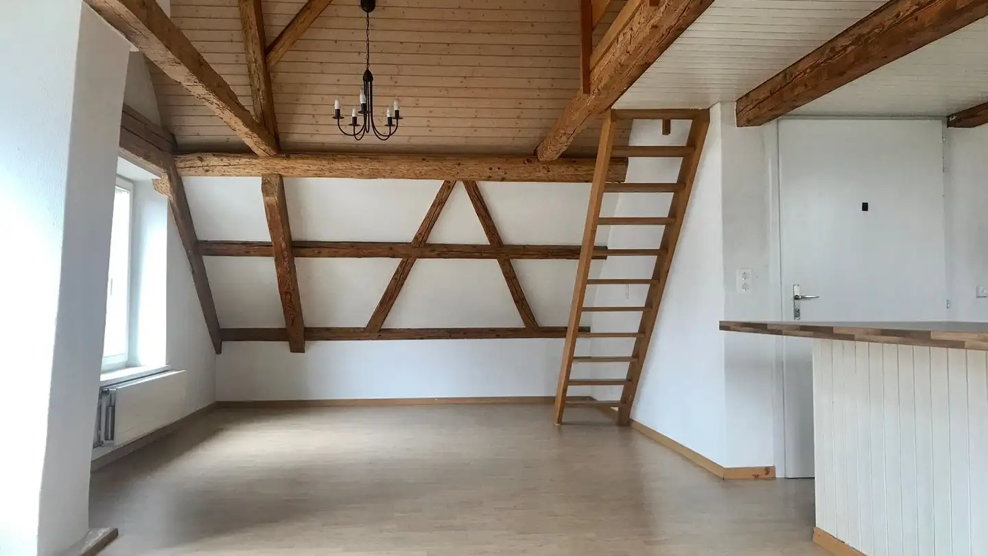 Dachgeschosswohnung mieten - Seestrasse, 8820 Wädenswil - Foto 2