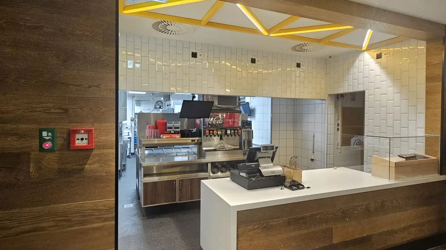 Ristorante in affitto - Bahnhofstrasse 43, 8200 Schaffhausen - Foto 2